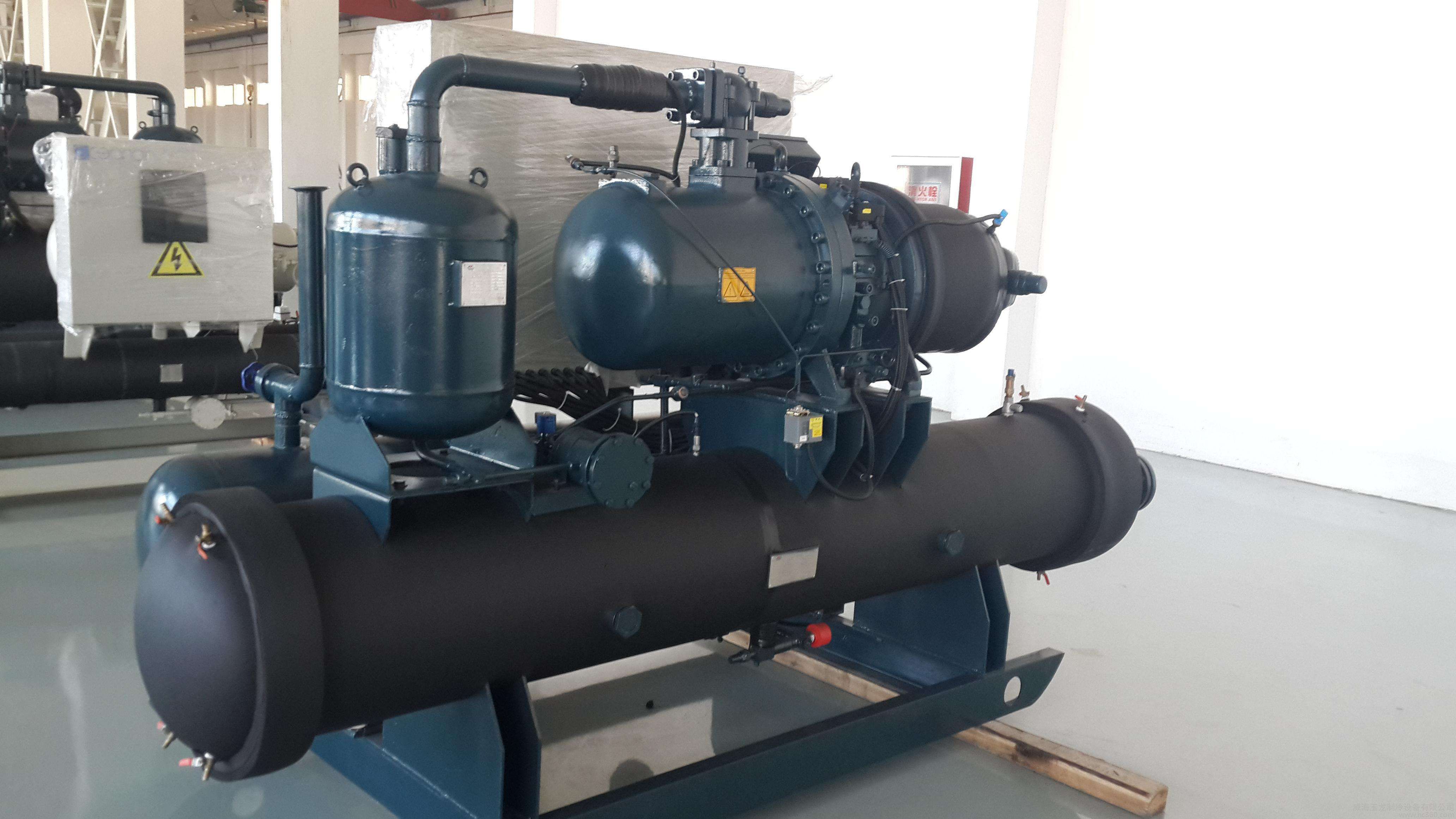 螺桿式冷水機(jī)組 螺桿式冷水機(jī)組